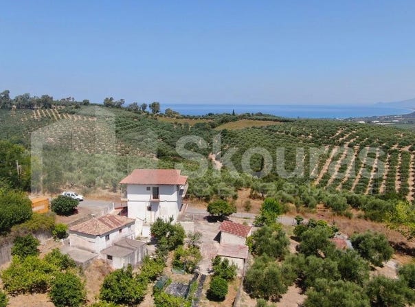 Raches, Peloponnese 24500
