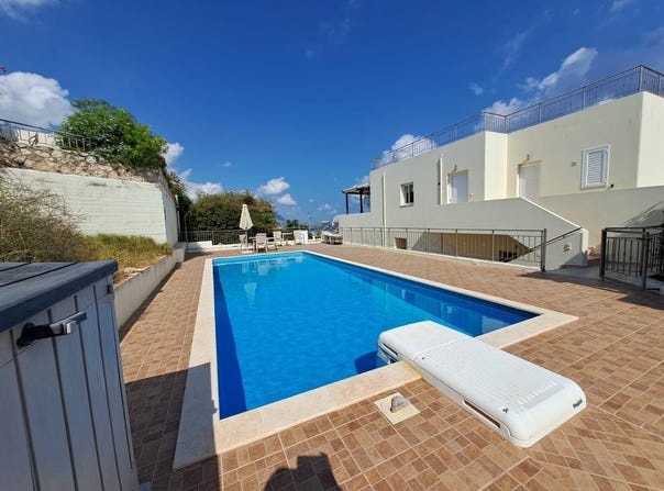 Plaka, Crete 73007