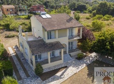 Corfu, Iónioi Nísoi 49084