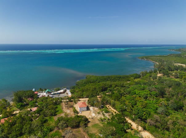 Ready to Build, North Side, Roatan, Islas de la Bahia