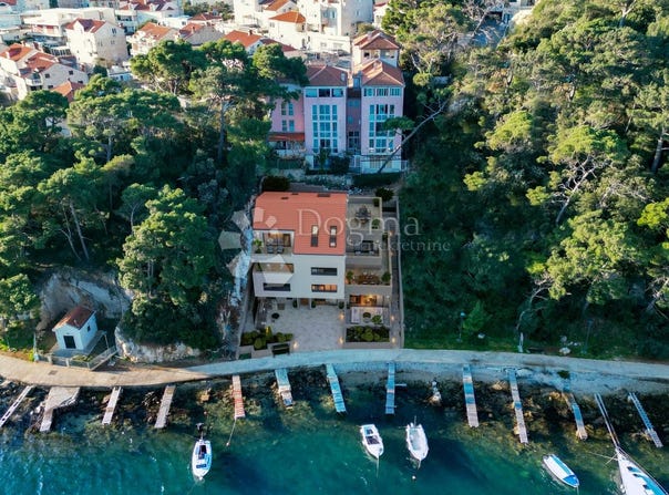 Dubrovnik, Dubrovnik-Neretva County 20000