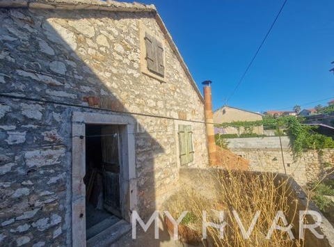 Stari grad, Splitsko-dalmatinska 21463
