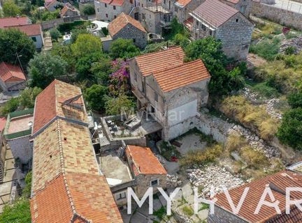 Stari grad, Splitsko-dalmatinska 21465