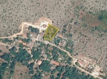 Starigrad, Splitsko-dalmatinska 23244