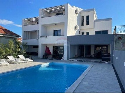 Biograd na Moru, Zadarsko-kninska
