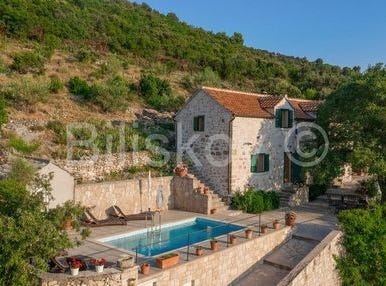 Brac, Splitsko-dalmatinska 21410