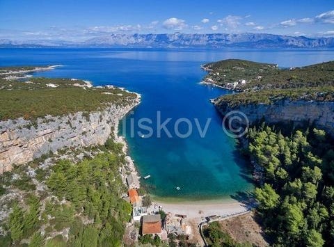 Stari grad, Splitsko-dalmatinska 21467