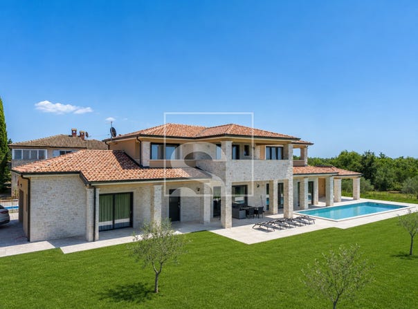 Poreč, Istria County 52440