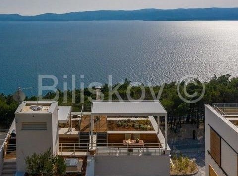 Omiš, Splitsko-dalmatinska 21310