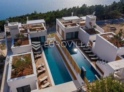 Omis, Splitsko-dalmatinska
