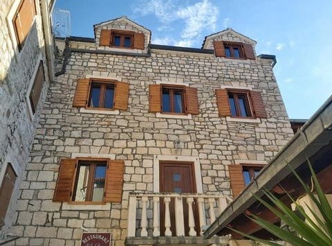 Brač, Splitsko-dalmatinska