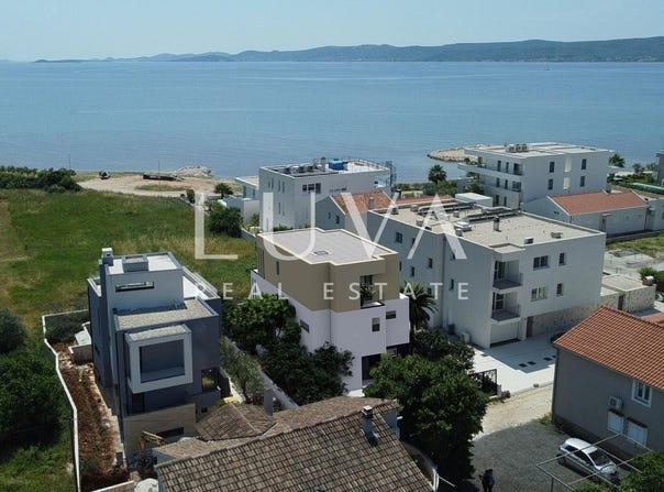 Sukošan, Zadar County 23206