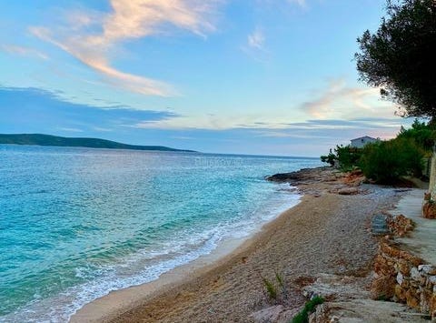 Hvar, Splitsko-dalmatinska 21465