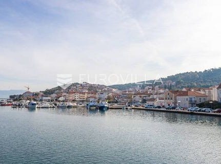 Trogir, Splitsko-dalmatinska