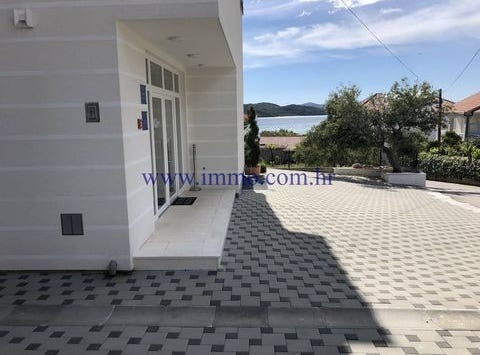 Trogir, Splitsko - dalmatinska 21220