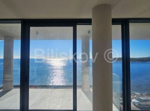 Hvar, Splitsko-dalmatinska 21450