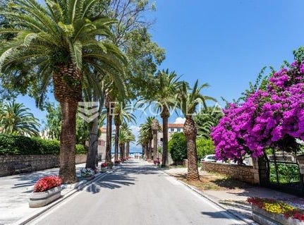 Brac, Splitsko-dalmatinska
