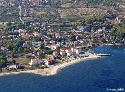 Supetar, Splitsko-dalmatinska