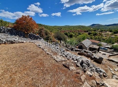 Marina, Splitsko-dalmatinska 21228