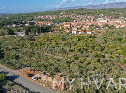 Stari grad, Splitsko-dalmatinska 21460
