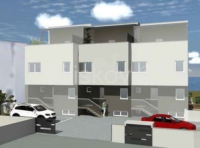 Kastel Luksic, Splitsko-dalmatinska 21217
