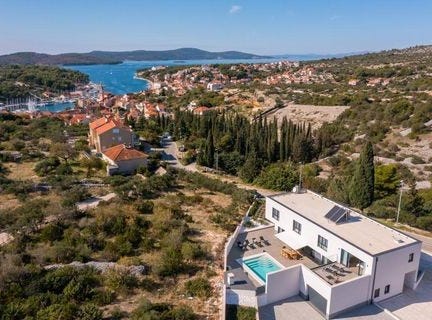 Brač, Splitsko-dalmatinska