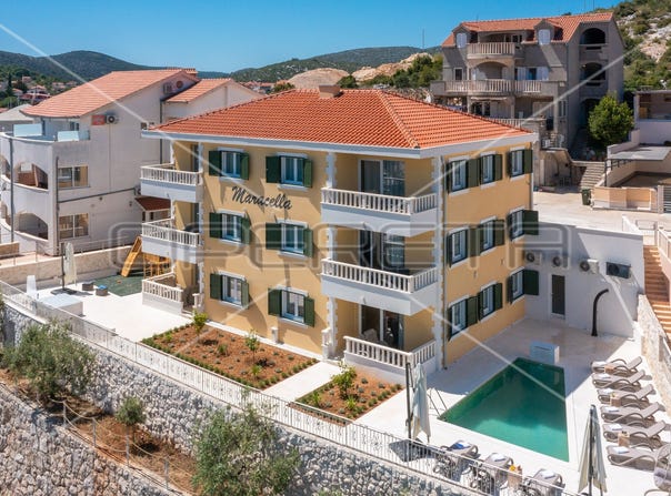 Marina, Split-Dalmatia County 21222