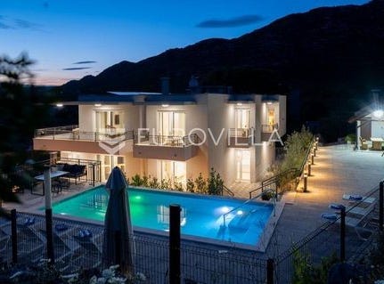 Makarska, Splitsko-dalmatinska