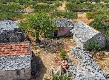 Stari grad, Splitsko-dalmatinska 21467
