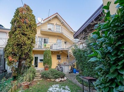 Zagreb, Grad Zagreb 10040