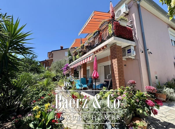 3 Trg Svetog Frane, Cres, Primorje-Gorski Kotar County 51557