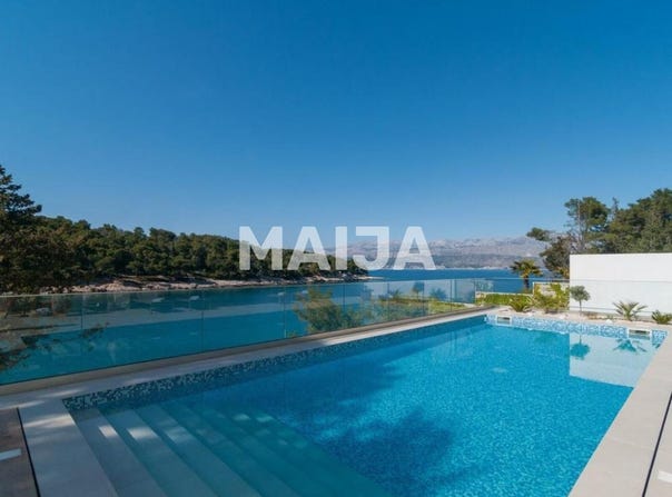 Brac, Brac, Splitska, Split-Dalmatia County 21410