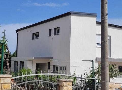 Posedarje, Zadarsko-kninska 23242