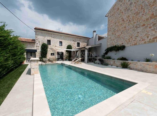Vižinada, Istria County 52447