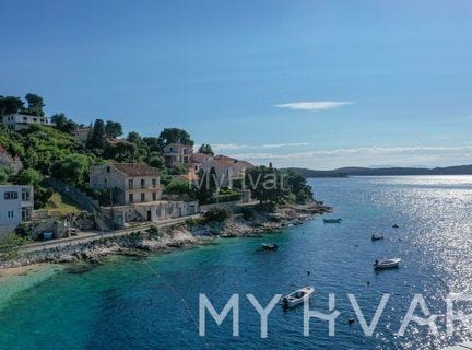 Hvar, Splitsko-dalmatinska 21450