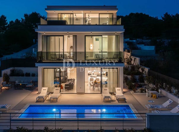 Okrug, Split-Dalmatia County 21223