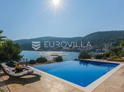 Trogir, Splitsko-dalmatinska