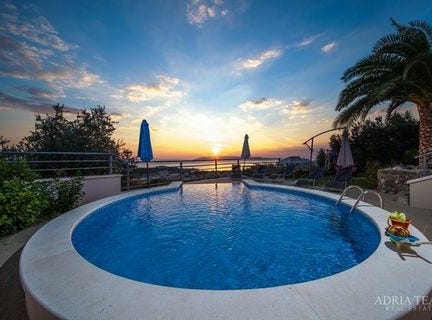 Makarska, Splitsko-dalmatinska 21300