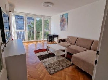 Split, Splitsko-dalmatinska 21000