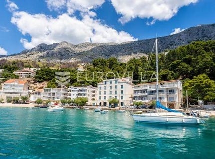 Omis, Splitsko-dalmatinska