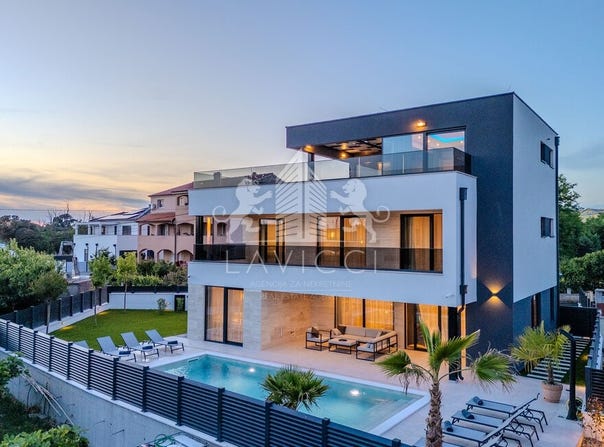 Privlaka, Zadar County 23233