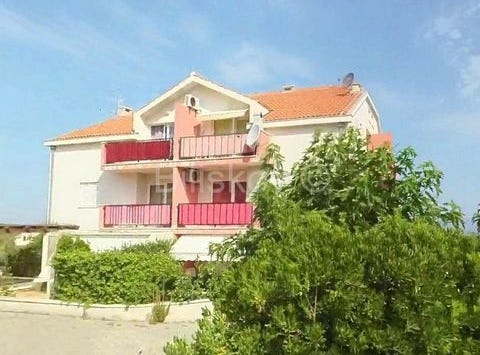 Supetar, Splitsko-dalmatinska 21400