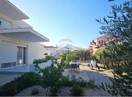 Vrsi, Splitsko-dalmatinska