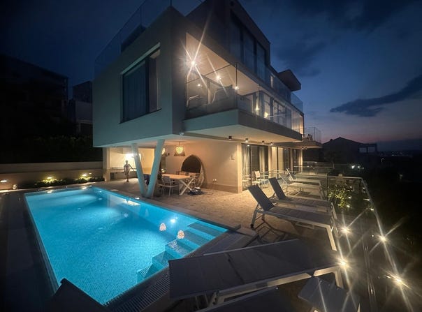 Okrug, Split-Dalmatia County 21223