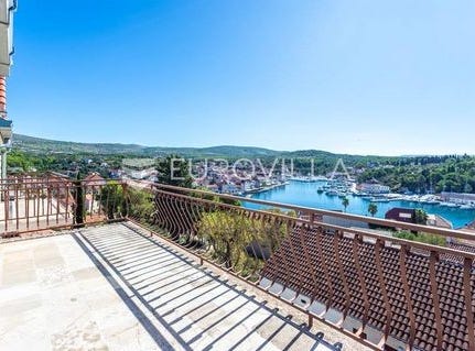 Brac, Splitsko-dalmatinska