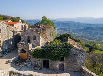 Pićan, Istarska