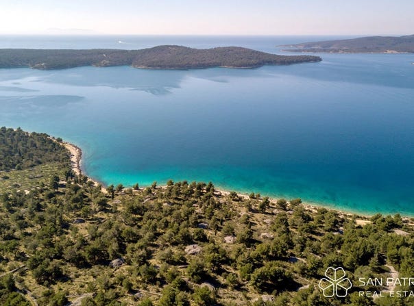 Milna, Split-Dalmatia County 21405
