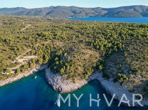 Stari grad, Splitsko-dalmatinska 21460