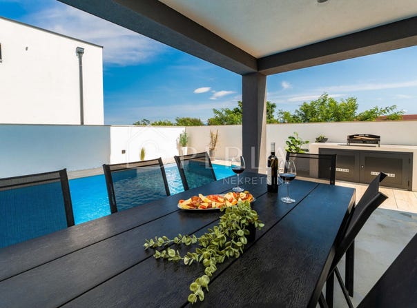 Privlaka, Zadar County 23233