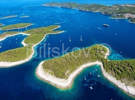 Hvar, Splitsko-dalmatinska 21450